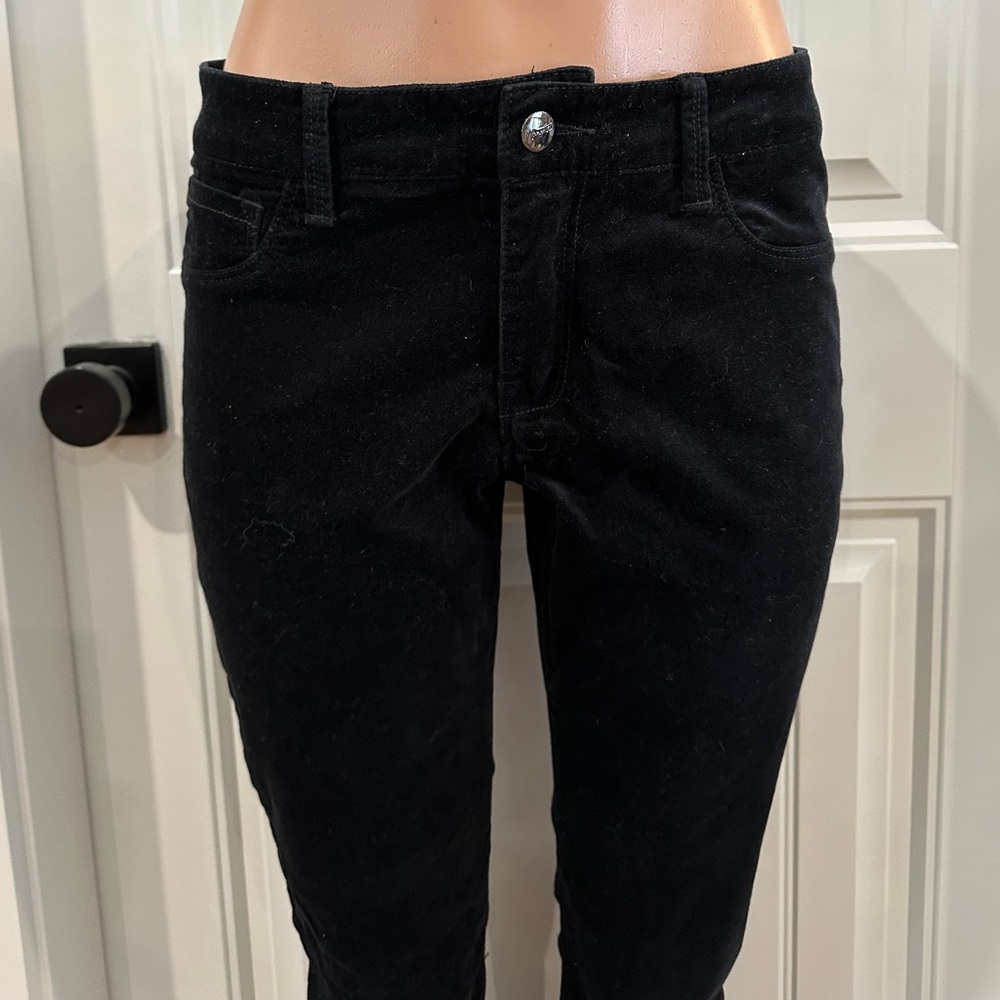Nanette Lepore Women's Black Velvet Jeans  Size 10